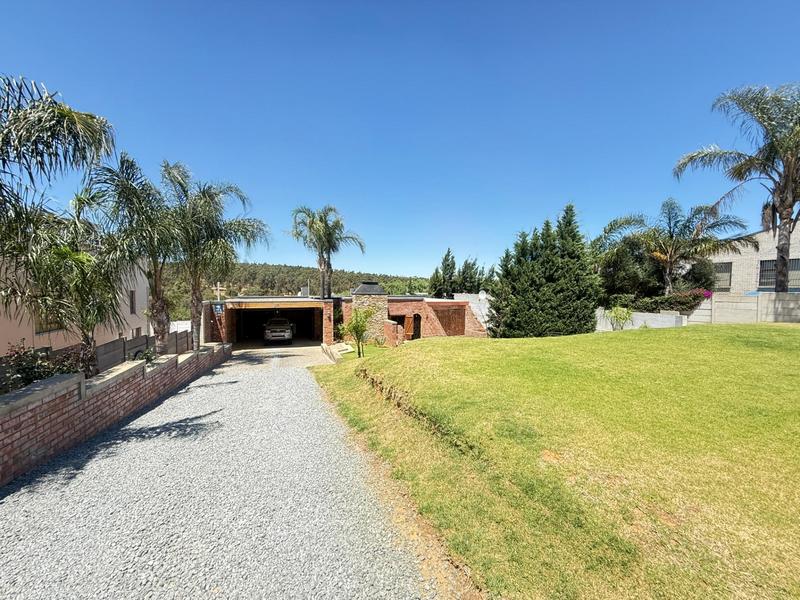 2 Bedroom Property for Sale in Die Wingerd Western Cape